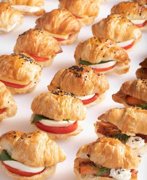 Mini-croissants salés