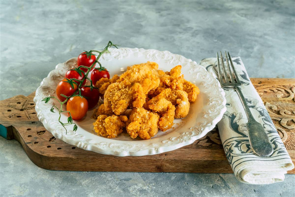 Nugets de poitrine de poulet enrobés de chapelure croustillante.